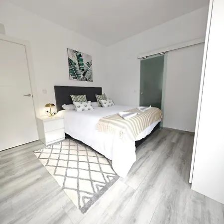 Bella Vista