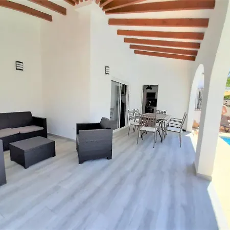 Bella Vista