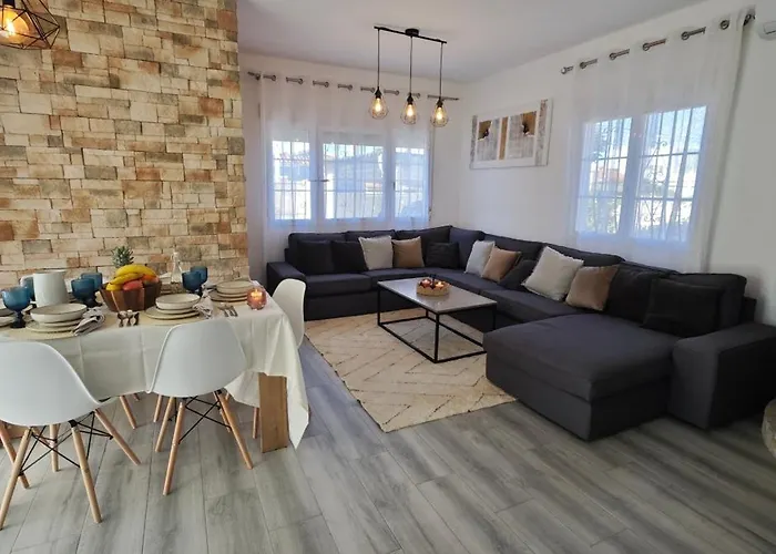 וילה Bella Vista